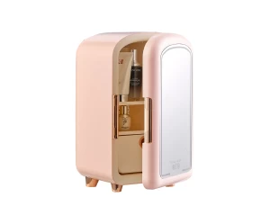 BLUSH COSMETIC REFRIGERATOR 7L MINI ΨΥΓΕΙΟ ΚΑΛΛΥΝΤΙΚΩΝ 7 LT ΜΕ ΦΩΤΙΣΜΟ LED ΚΑΙ ΚΑΘΡΕΠΤΗ